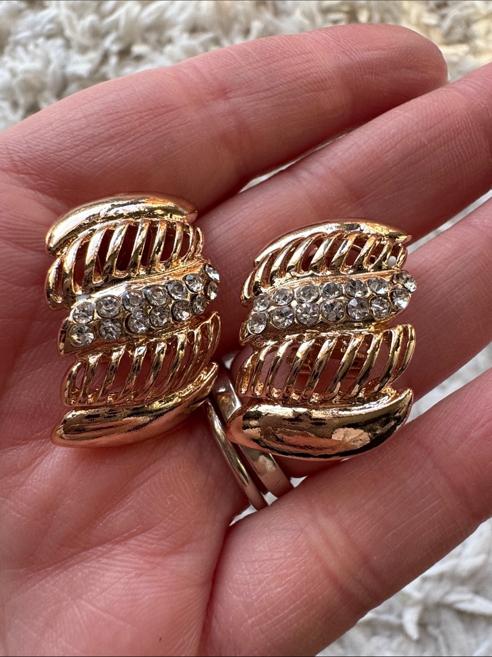 Vintage Style Gold Tone Ear‎ Clips
